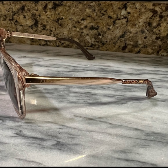 Diff Sunglasses - Picture 4 of 4